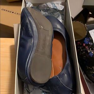 Lucky brand navy flats size 6.5